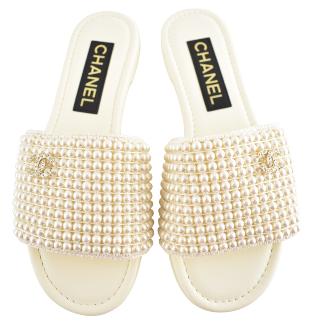 Chanel 25P Ivory White Pearl Embroidery CC Logo Slide Slip Sandal Mule Flat 36.5